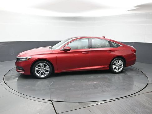 Used 2019 Honda Accord LX image 2