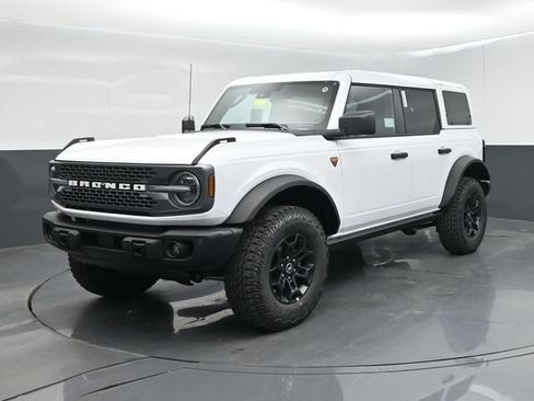 New 2026 Ford Bronco Badlands AWD/4WD image 4