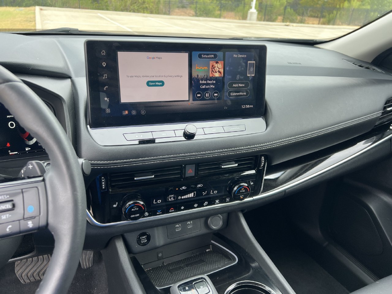 Used 2024 Nissan Rogue SL w/ SL Premium Package FWD image 8