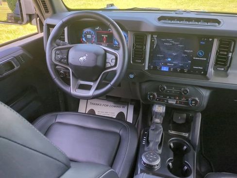 Used 2025 Ford Bronco Badlands AWD/4WD image 30