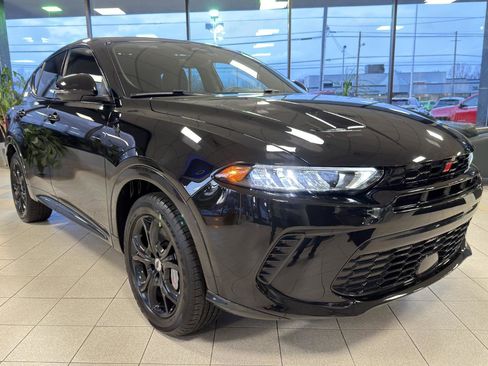 Used 2024 Dodge Hornet R/T w/ R/T Blacktop Package AWD/4WD image 4