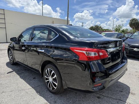 Used 2016 Nissan Sentra SV FWD image 5