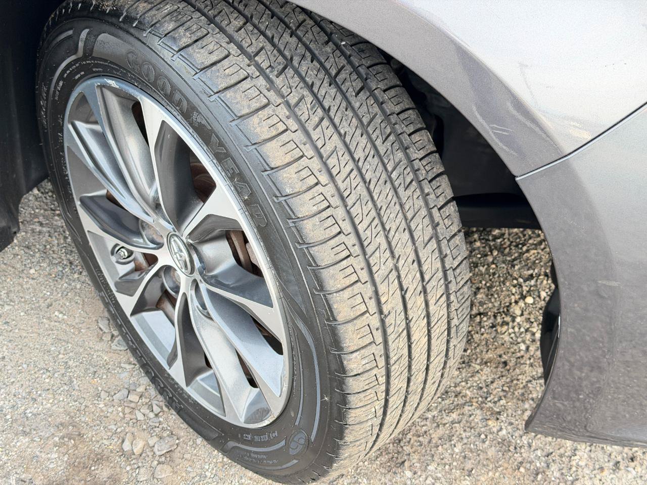 Used 2016 Toyota Avalon XLE Premium FWD image 92