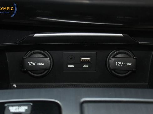 Used 2017 Genesis G80 3.8 w/ Option Group 02 image 30