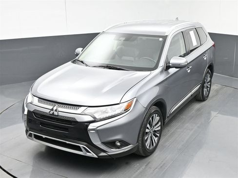 Used 2020 Mitsubishi Outlander SEL image 22
