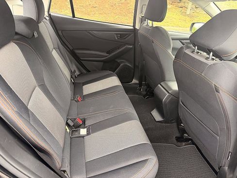 Used 2019 Subaru Crosstrek 2.0i Premium w/ Popular Package #2 AWD/4WD image 12