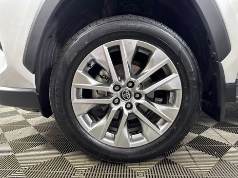 Used 2024 Toyota RAV4 Limited w/ Advanced Technology Package AWD/4WD image 10