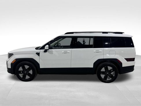 Used 2025 Hyundai Santa Fe SEL FWD image 13