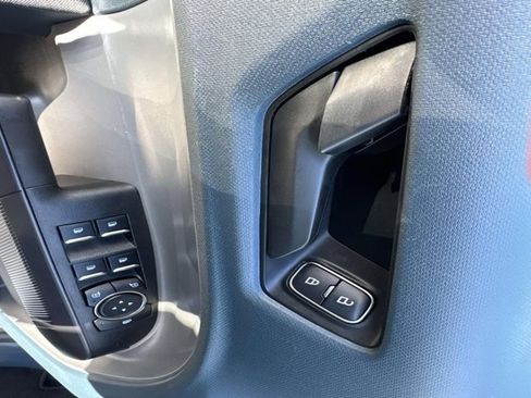 Used 2023 Ford Maverick XL image 8