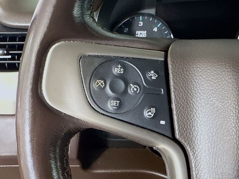 Used 2020 GMC Yukon Denali w/ Enhanced Security Package image 14