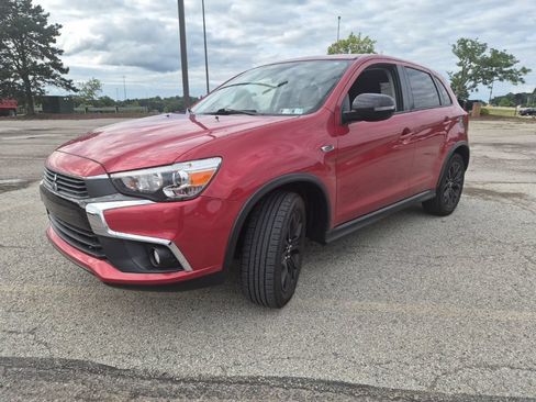 Used 2017 Mitsubishi Outlander Sport AWD image 3