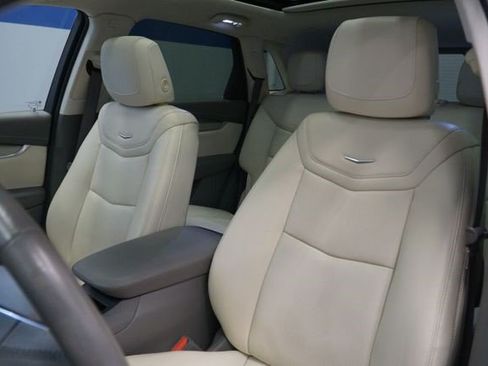 Certified 2023 Cadillac XT5 Premium Luxury AWD/4WD image 22