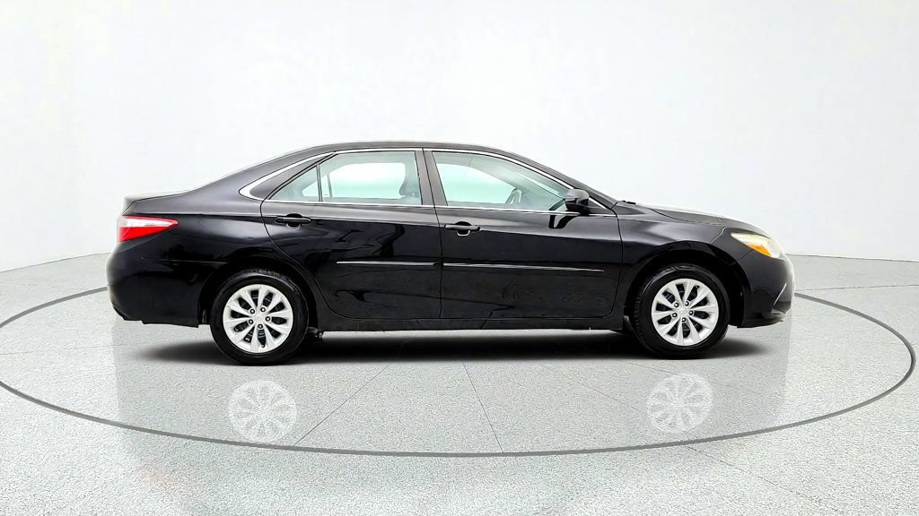 Used 2016 Toyota Camry LE w/ Protection Package (Q2) FWD image 4