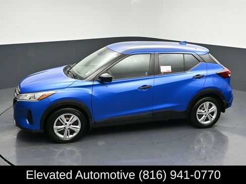 Used 2022 Nissan Kicks S FWD image 24