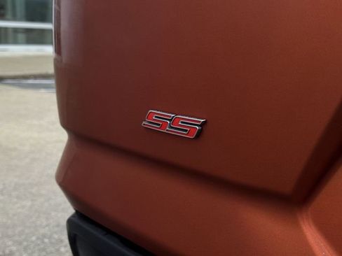 Used 2023 Chevrolet Camaro SS w/ Design Package 3 RWD image 31