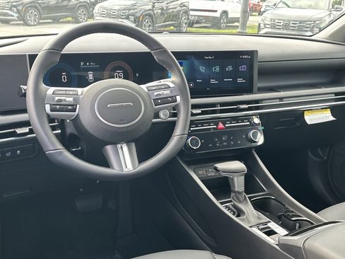 New 2026 Hyundai Tucson XRT image 15