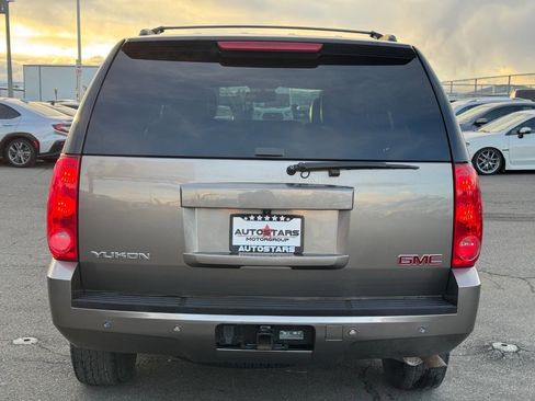 Used 2013 GMC Yukon SLT image 4