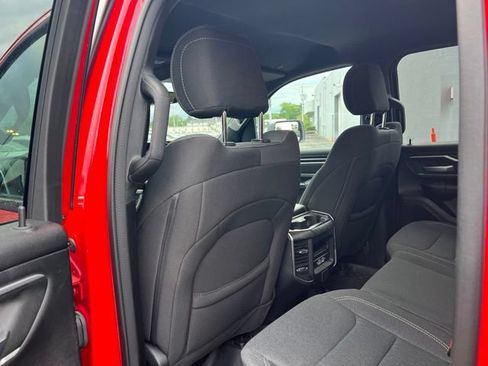 Used 2023 RAM 1500 Big Horn AWD/4WD image 12