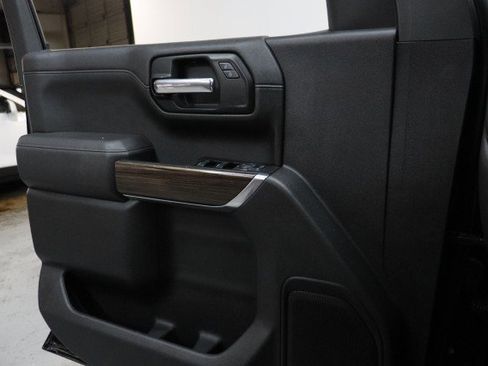 Used 2021 Chevrolet Silverado 1500 LT w/ Texas Edition Plus image 19