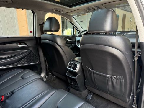 Used 2019 Hyundai Santa Fe Limited FWD image 20