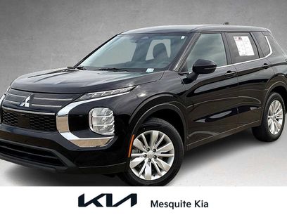 Used 2025 Mitsubishi Outlander ES
