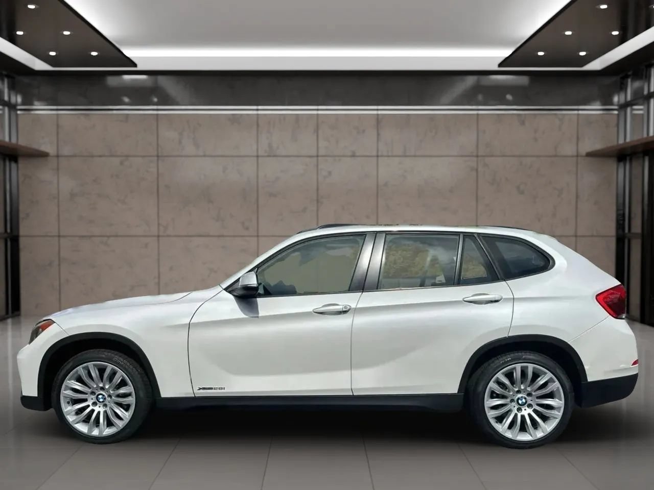 Used 2013 BMW X1 xDrive28i AWD/4WD image 6