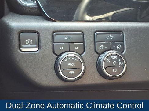 Used 2023 Chevrolet Silverado 1500 RST w/ LPO, Dark Essentials Package AWD/4WD image 16