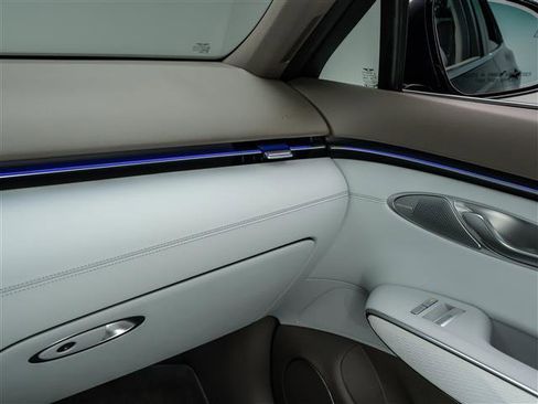 New 2026 Genesis GV70 2.5T Advanced AWD/4WD image 29