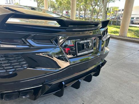 Used 2024 Chevrolet Corvette Stingray Preferred Cpe w/ Z51 Performance Package RWD image 2
