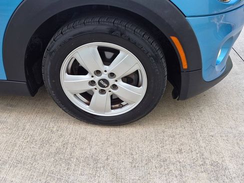 Used 2015 MINI Cooper 4-Door Hardtop FWD image 18