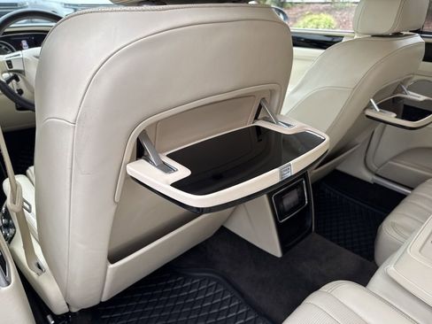 Used 2014 Bentley Flying Spur W12 image 40