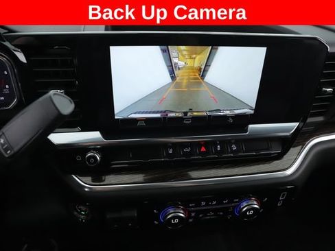 Used 2026 GMC Sierra 2500 SLE AWD/4WD image 24