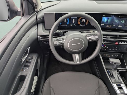 New 2026 Hyundai Tucson Limited image 22