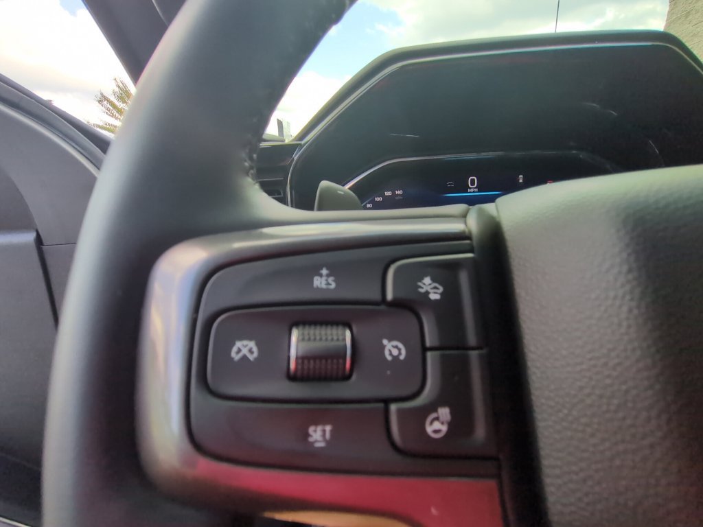 Used 2024 Chevrolet Silverado 1500 High Country w/ Technology Package AWD/4WD image 17