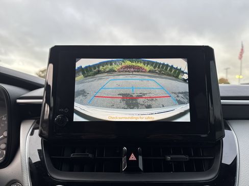 Used 2024 Toyota Corolla SE image 25