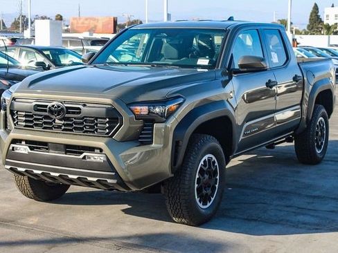 New 2026 Toyota Tacoma TRD Off-Road AWD/4WD image 3