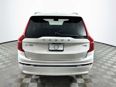 Used 2025 Volvo XC90 T8 Ultra w/ Protection Package Premier AWD/4WD image 6