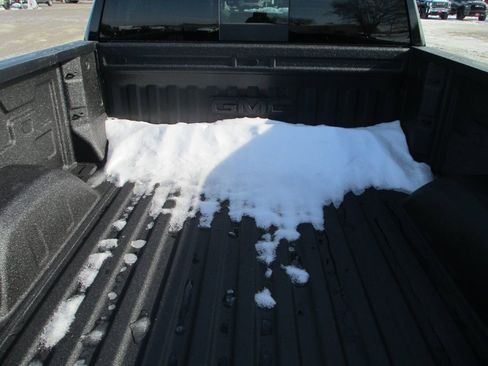 New 2026 GMC Sierra 1500 SLT w/ SLT Premium Plus Package image 6