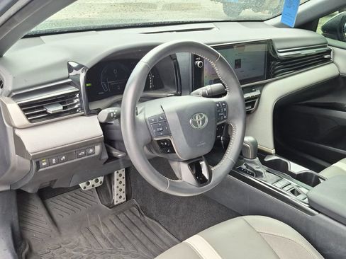 Used 2025 Toyota Camry SE w/ Multimedia Upgrade Package FWD image 34