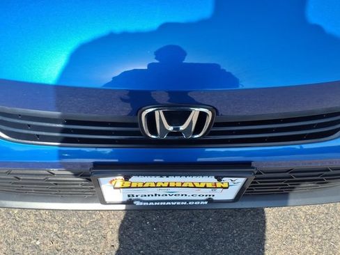 Used 2024 Honda Civic Sport image 12
