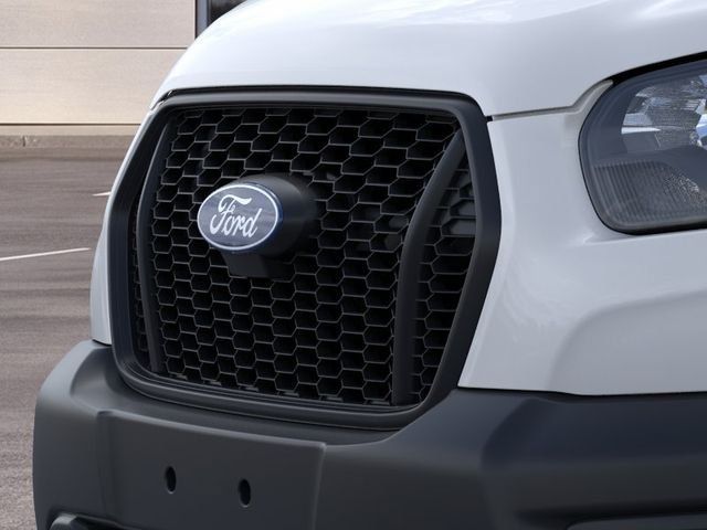 New 2026 Ford Transit 250 148 Medium Roof RWD image 17