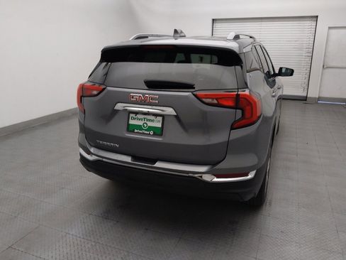Used 2021 GMC Terrain SLT w/ Infotainment Package II FWD image 7
