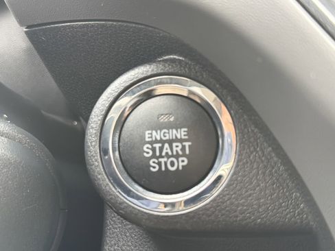 Used 2025 Subaru Crosstrek 2.5i Limited w/ Popular Package #3A image 28