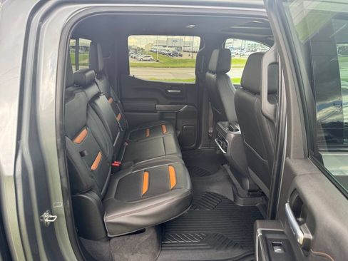 Used 2020 GMC Sierra 1500 AT4 w/ AT4 Premium Package AWD/4WD image 13