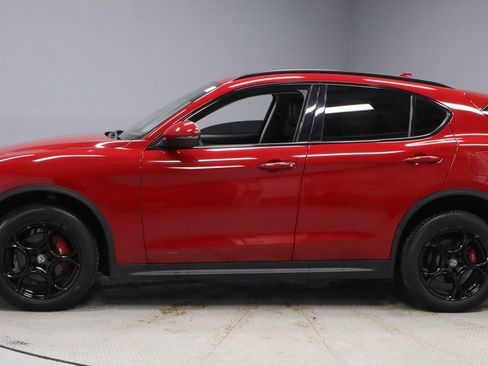 Used 2018 Alfa Romeo Stelvio Sport w/ Quick Order Package 22J Sport image 6