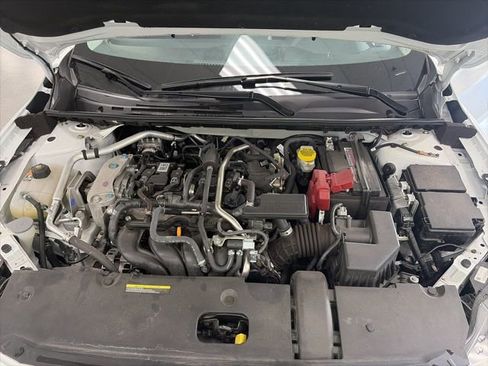 Used 2025 Nissan Sentra S image 24