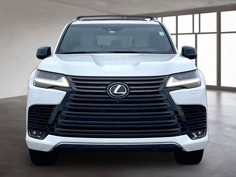 Used 2022 Lexus LX 600 4WD w/ Appearance Package image 3