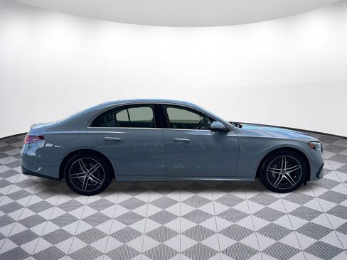 New 2026 Mercedes-Benz E 350 4MATIC Sedan image 8