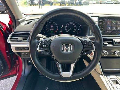 Used 2021 Honda Accord Touring image 10