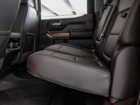 Used 2021 Chevrolet Silverado 1500 LT Trail Boss w/ Convenience Package II image 37